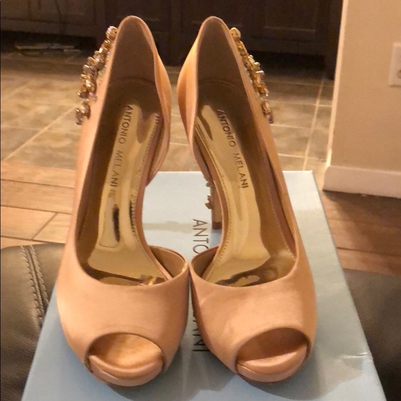 Antonio Melani Shoes - Antonio Melani